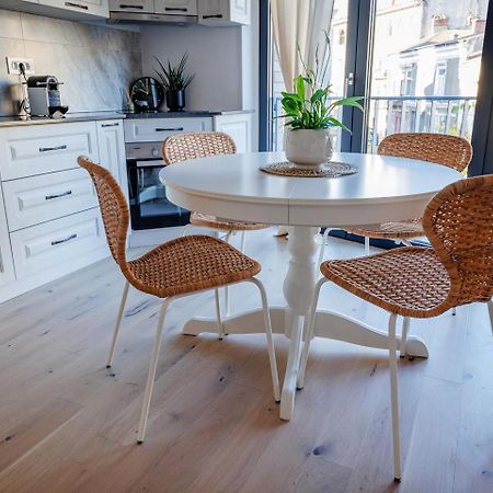 The Corner Luxe Apartment Bucharest Luaran gambar