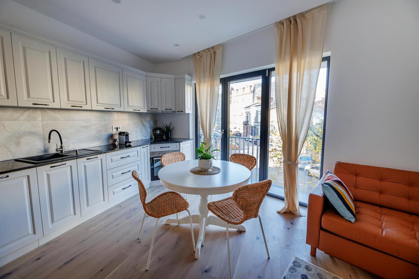 The Corner Luxe Apartment Bucharest Luaran gambar