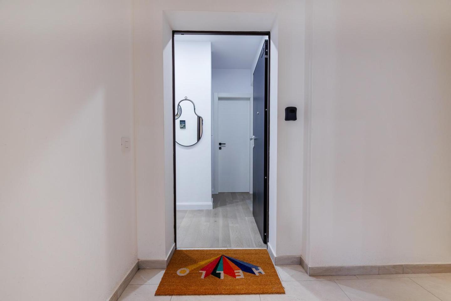 The Corner Luxe Apartment Bucharest Luaran gambar