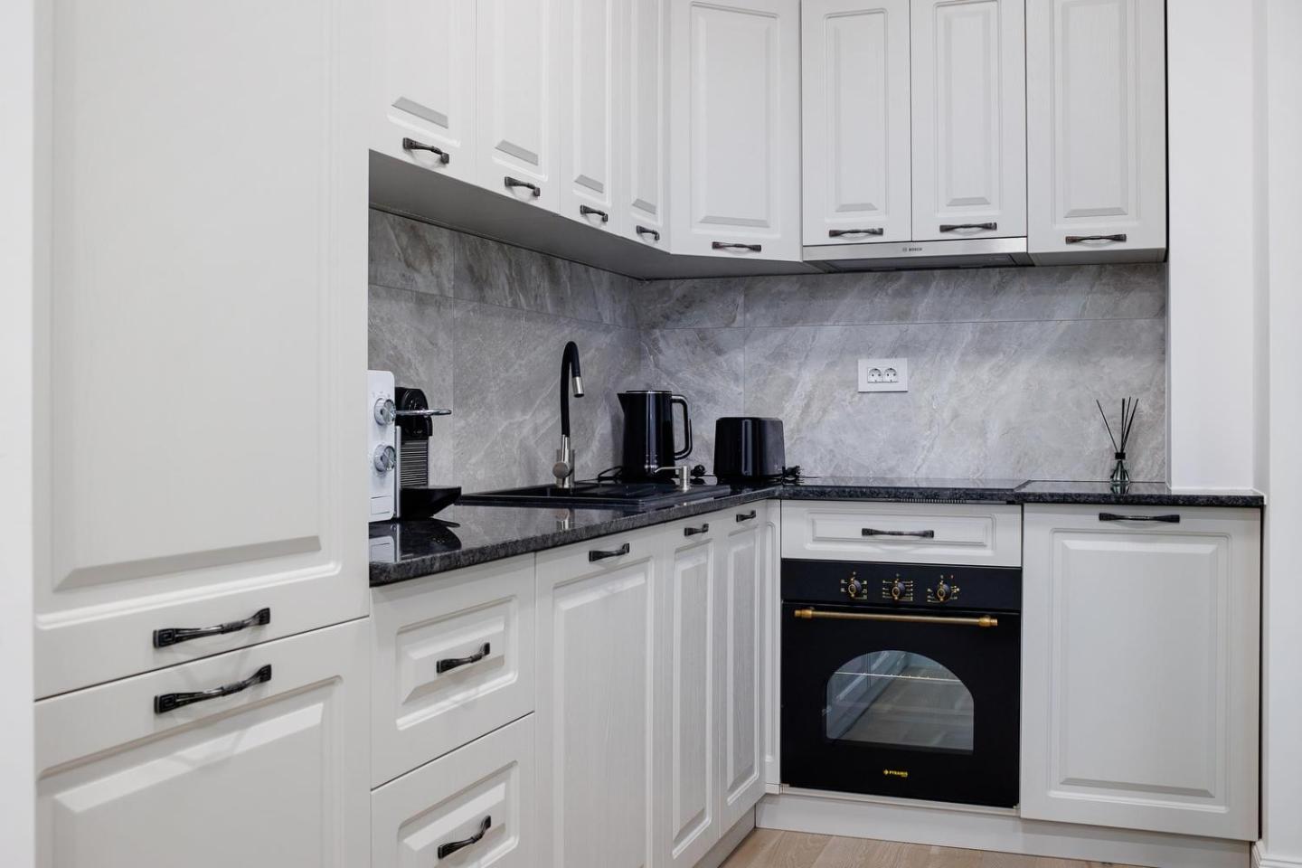 The Corner Luxe Apartment Bucharest Luaran gambar